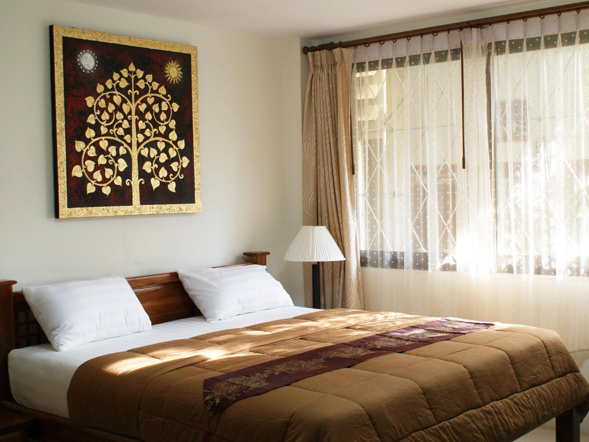 Tara Bed And Breakfast Kanchanaburi Extérieur photo